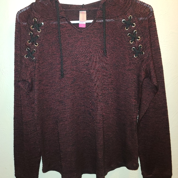 No Boundaries Sweaters - No Boundries women's long sleeve large
